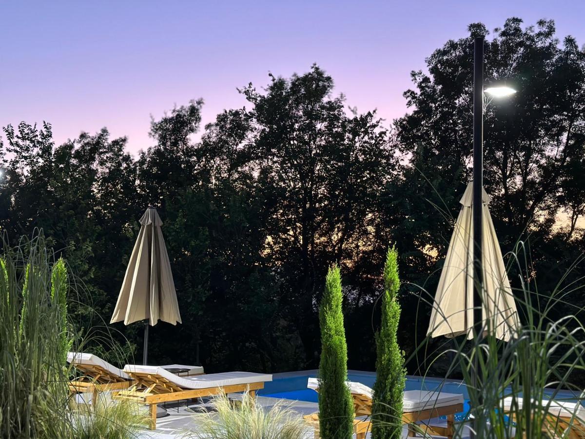 Hotel Restaurant Natyra E Qete Lezhë Exteriér fotografie