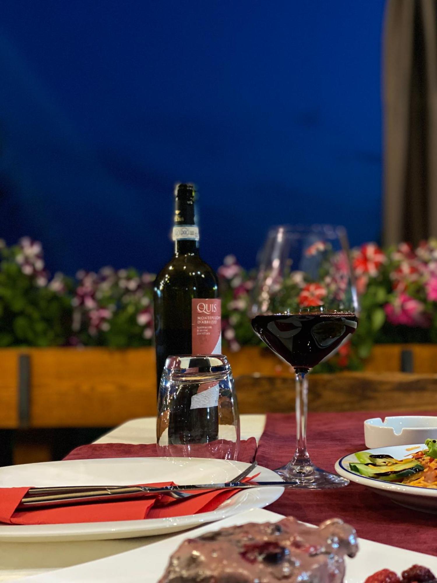 Hotel Restaurant Natyra E Qete Lezhë Exteriér fotografie