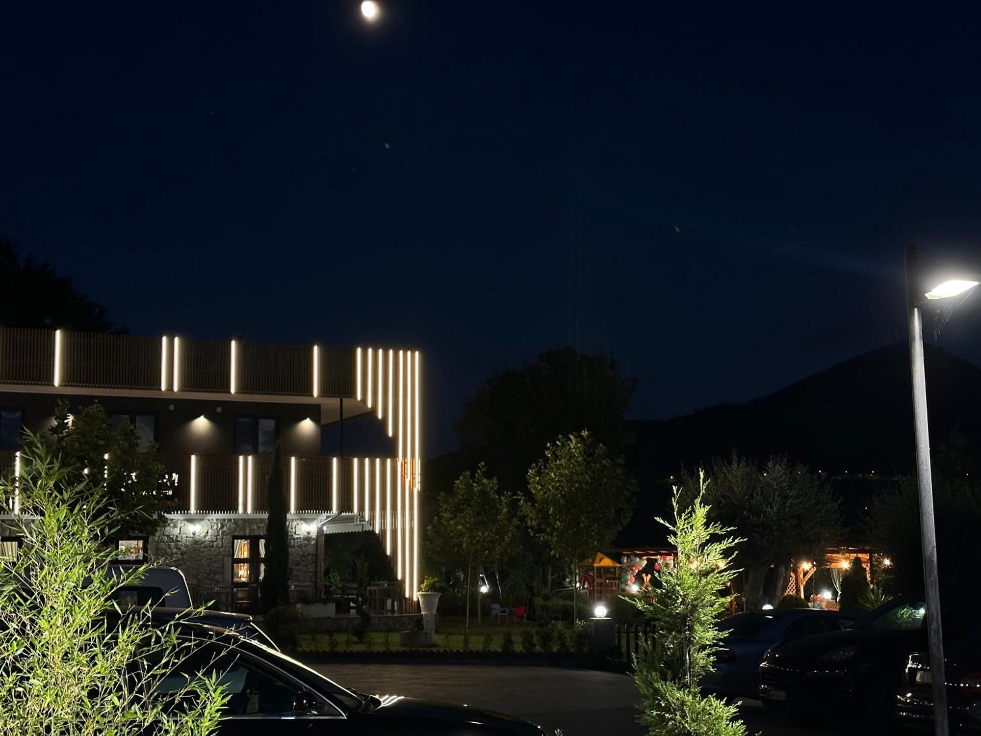 Hotel Restaurant Natyra E Qete Lezhë Exteriér fotografie